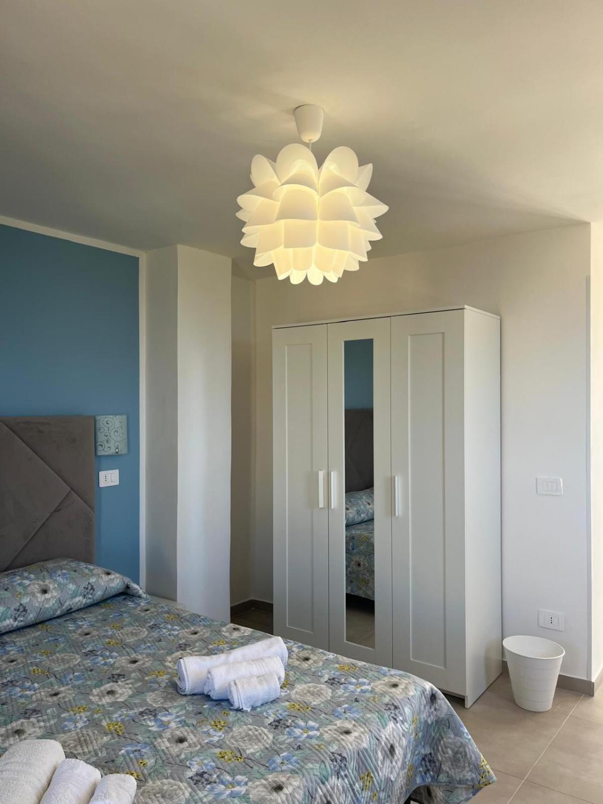 B&B "L'Eco Del Mare" Agropoli Bagian luar foto