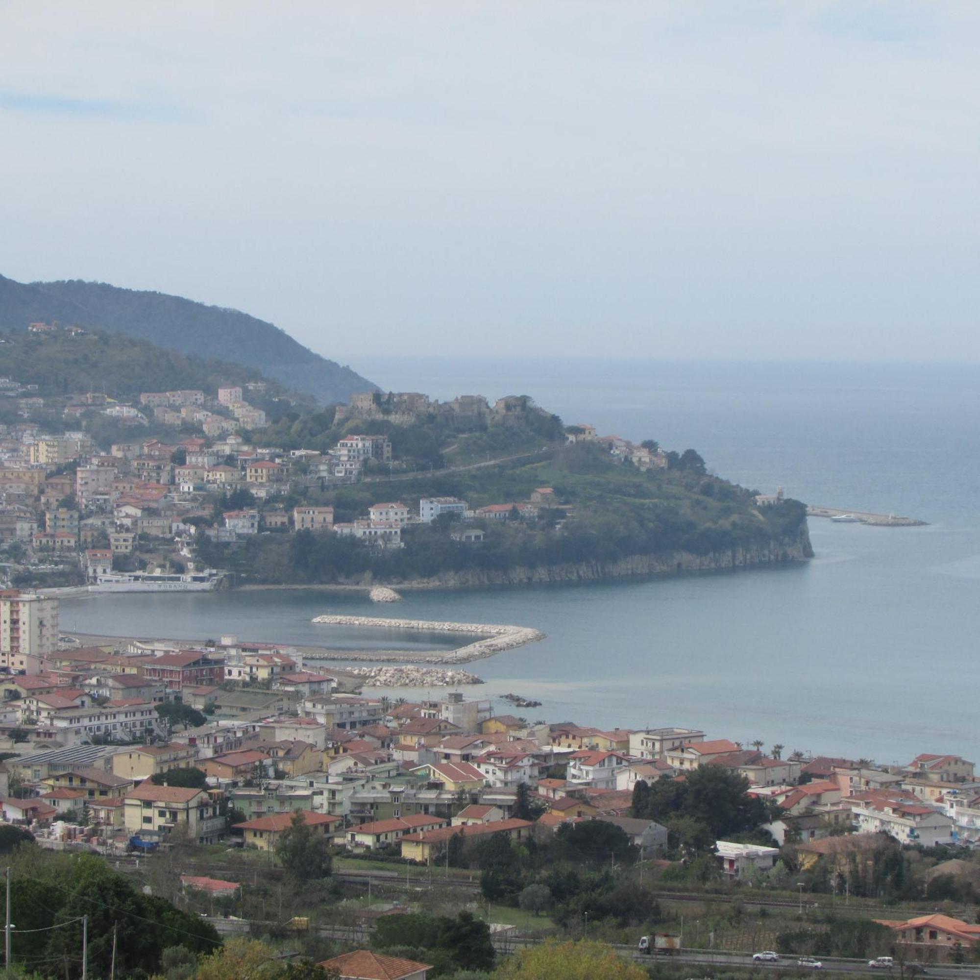 B&B "L'Eco Del Mare" Agropoli Bagian luar foto